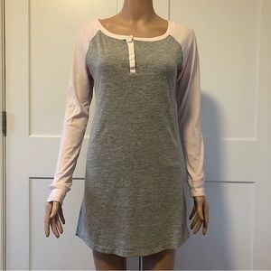 XXI Pink Gray Raglan Wild At Heart Long Sleeves Pajamas Sleep Shirt Top Small